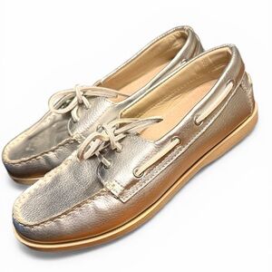 Craft&Barrow Silver Boat Shoes Sz. 8.5